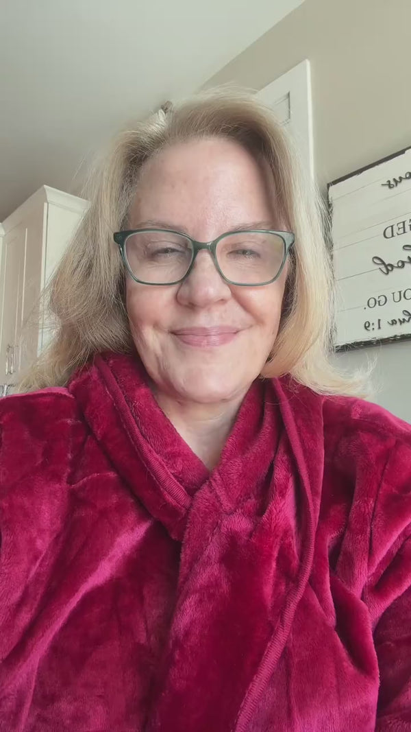 Diane's NyxSeren Luna review for uninterrupted sleep during menopause.